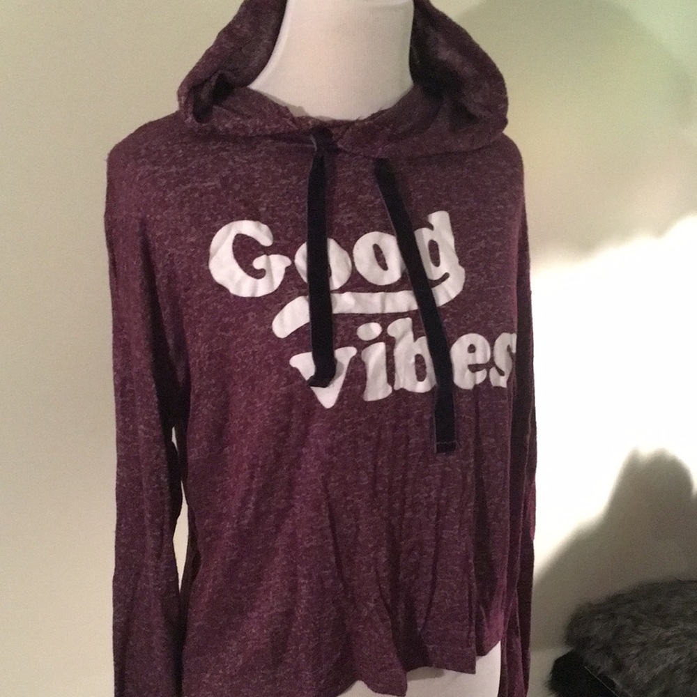 NWT women’s True good vibes hoodie